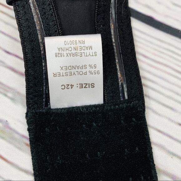 Black strapless underwire bra - Picture 8 of 10